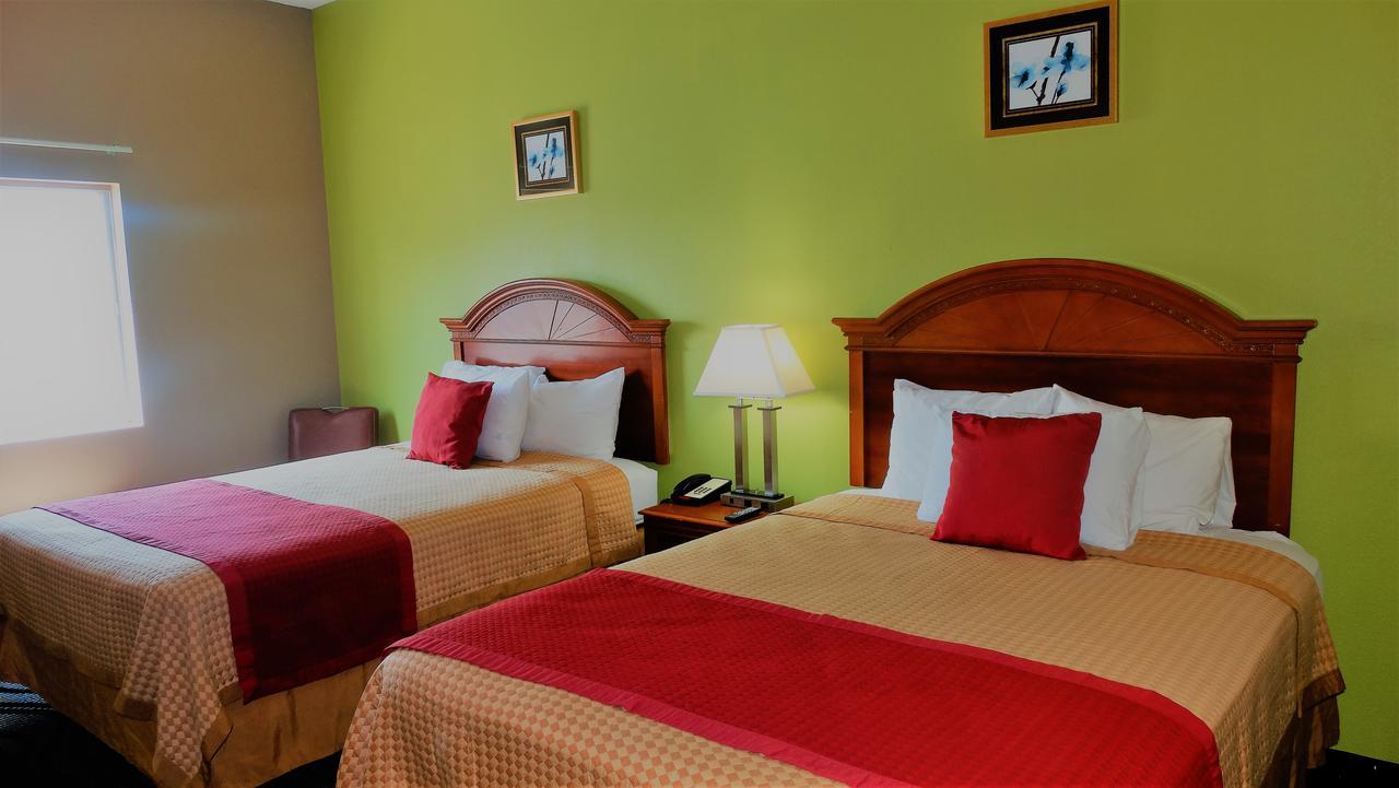 Oak Tree Inn & Suites Claxton Eksteriør billede